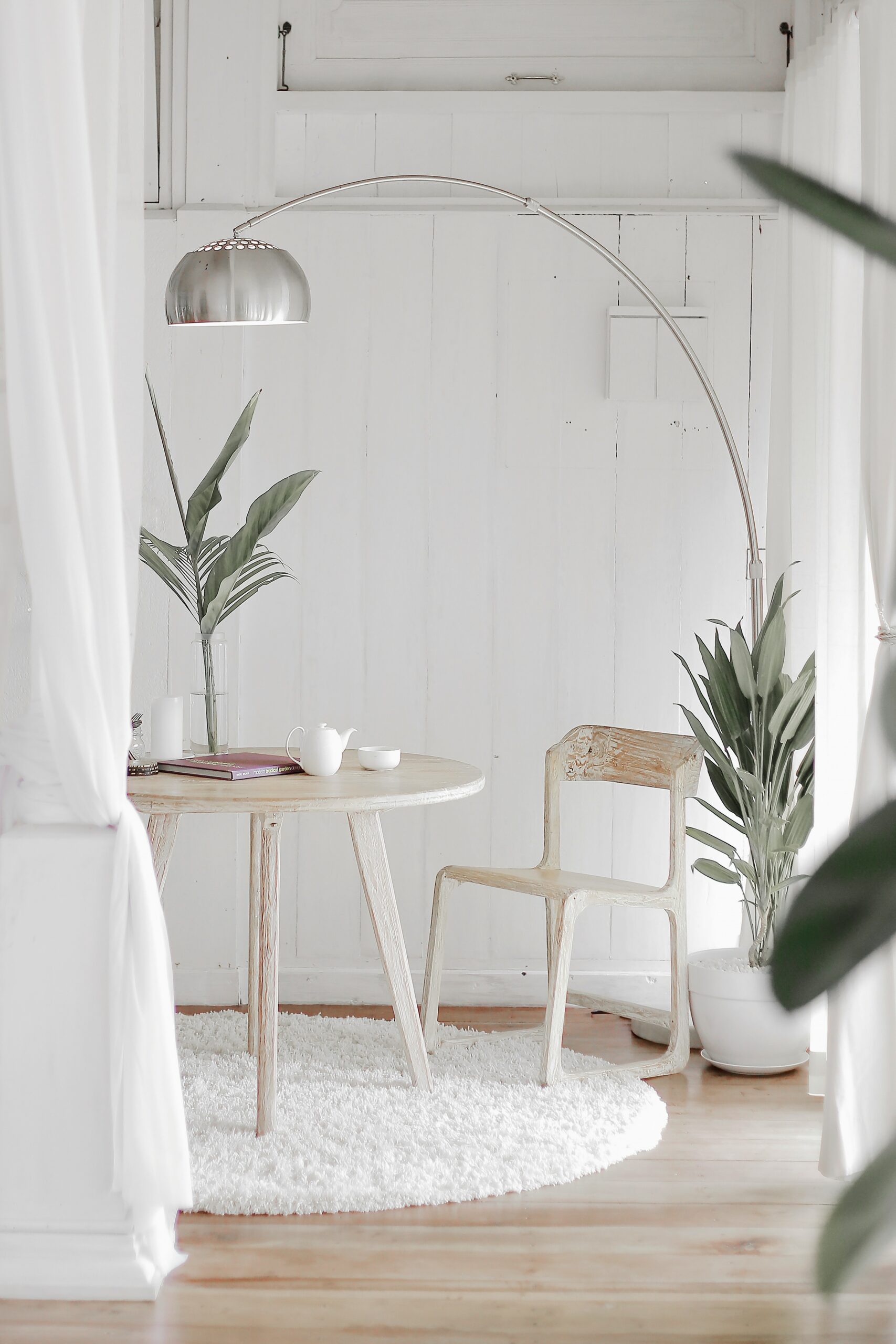 modern white home interior